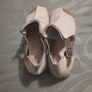 Cream and Tan Buckle Slip-On Shoes